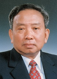 Shichang Zou